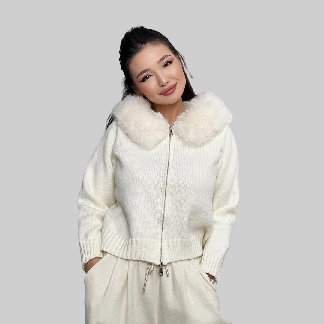 Stickad Jacka med Avtagbar Fuskpälskant och Dragkedja