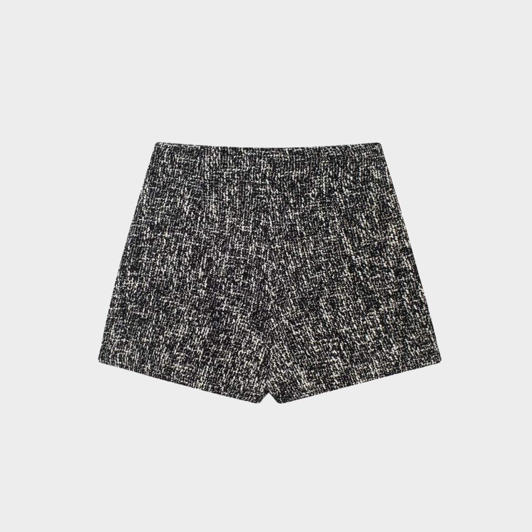 Grått tweedinspirerat set med kavaj och shorts