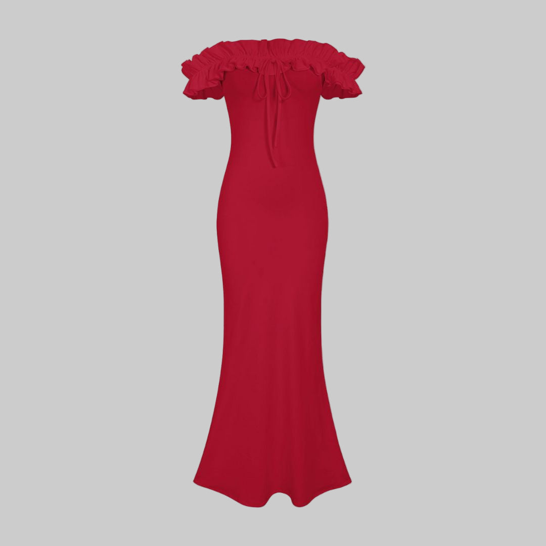 Axelbandslös maxiklänning i jersey med volang och smal passform