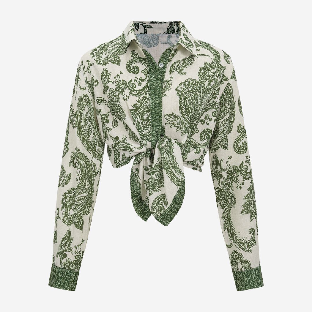 Grön- och vitmönstrad skjorta i paisleytryck med knytbälte och kontrastdetaljer