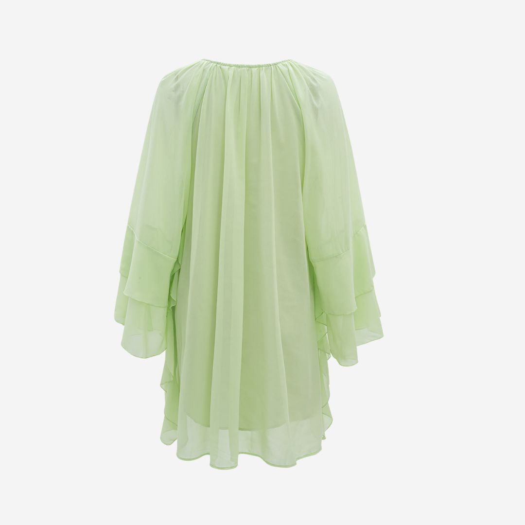 Ljusgrön chiffontunika med volangärmar och rynkad halsringning