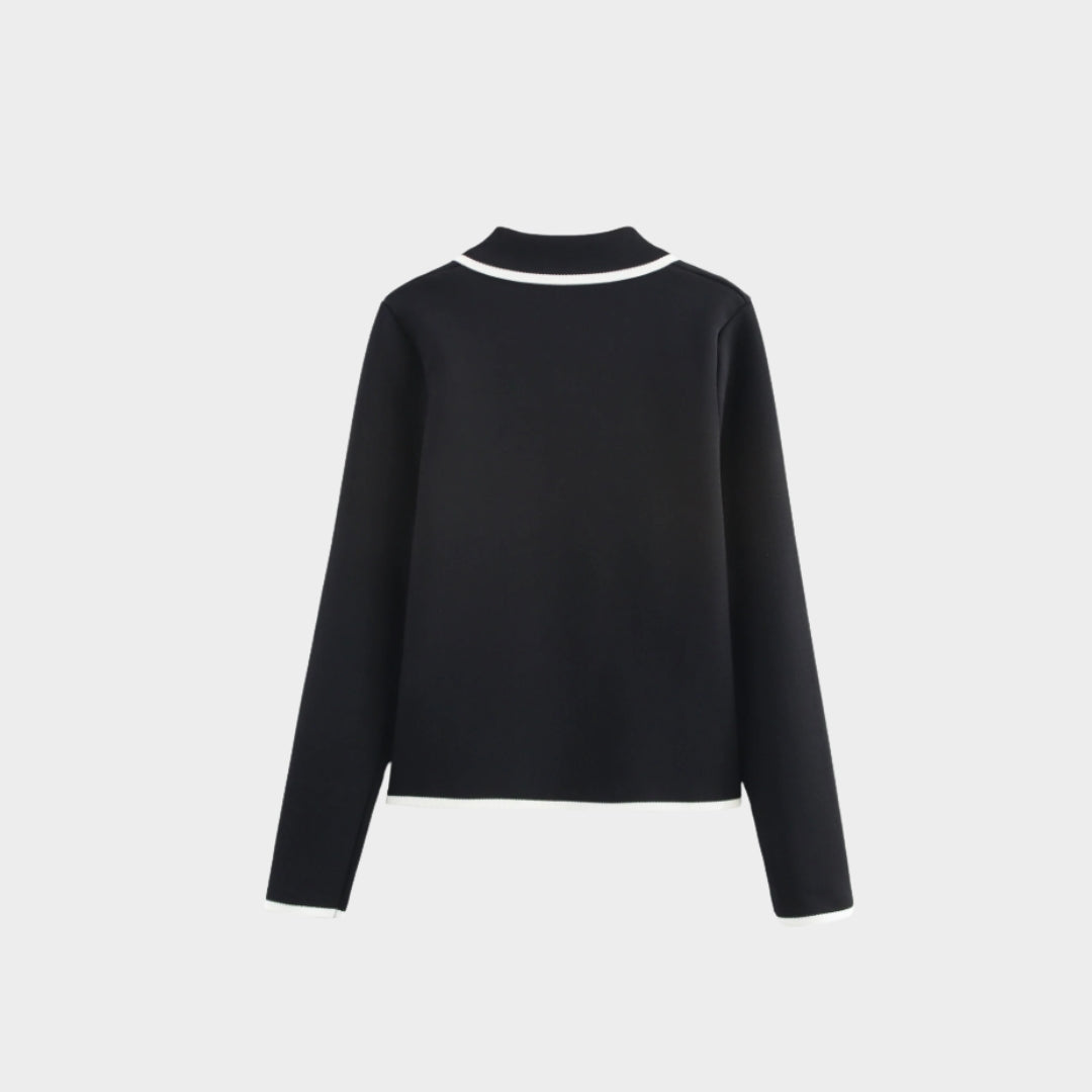 Elegant svart tvådelad stickad set med kofta och minikjol