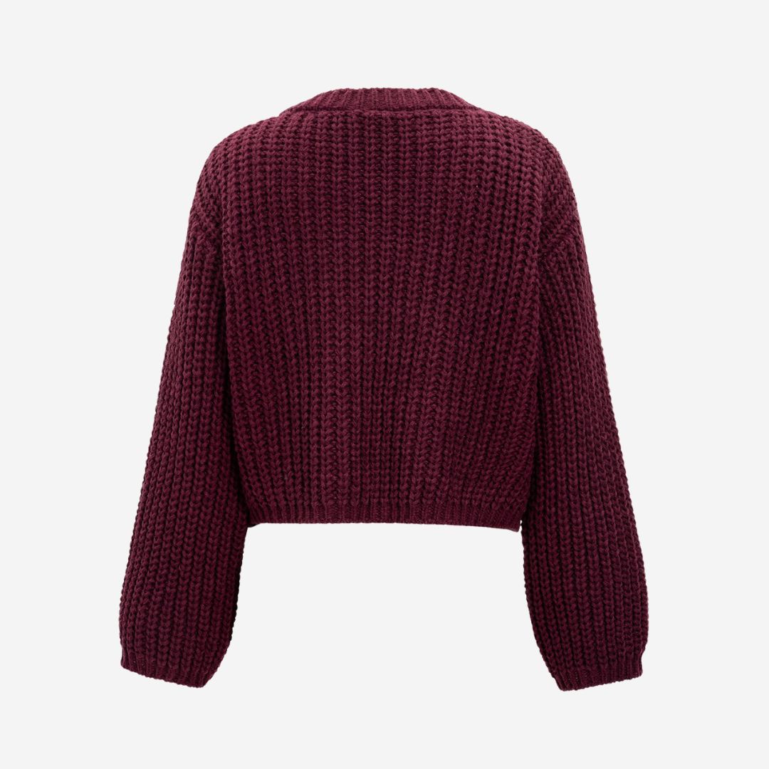 Vinröd grovstickad kort kofta med guldknappar och fickor för dam