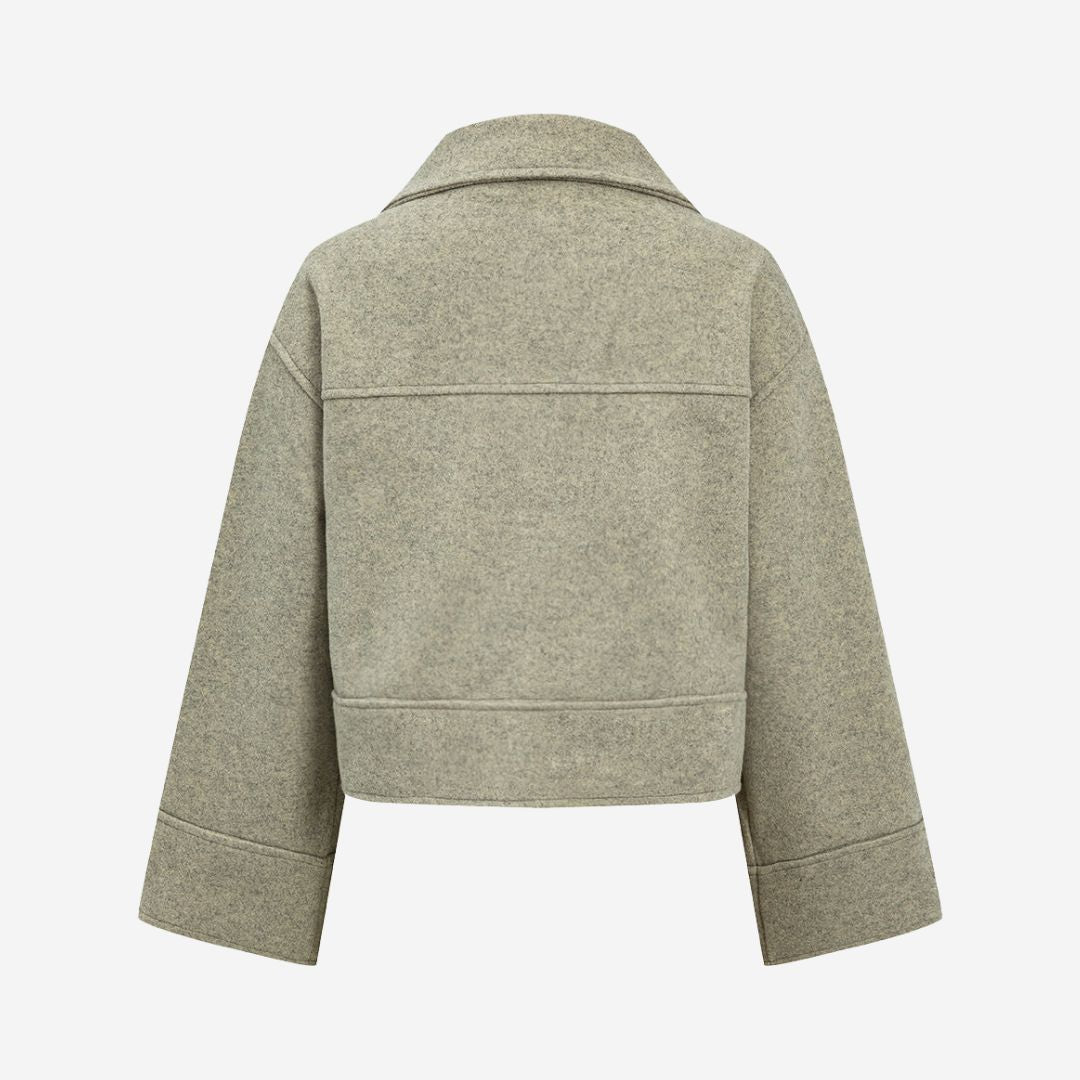 Beige Gråmelerad kort jacka i filtad stickning med markerade sömmar skjortkrage och knappar i lös passform