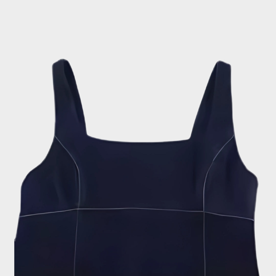 Elegant miniklänning med fyrkantig ringning i denimlook