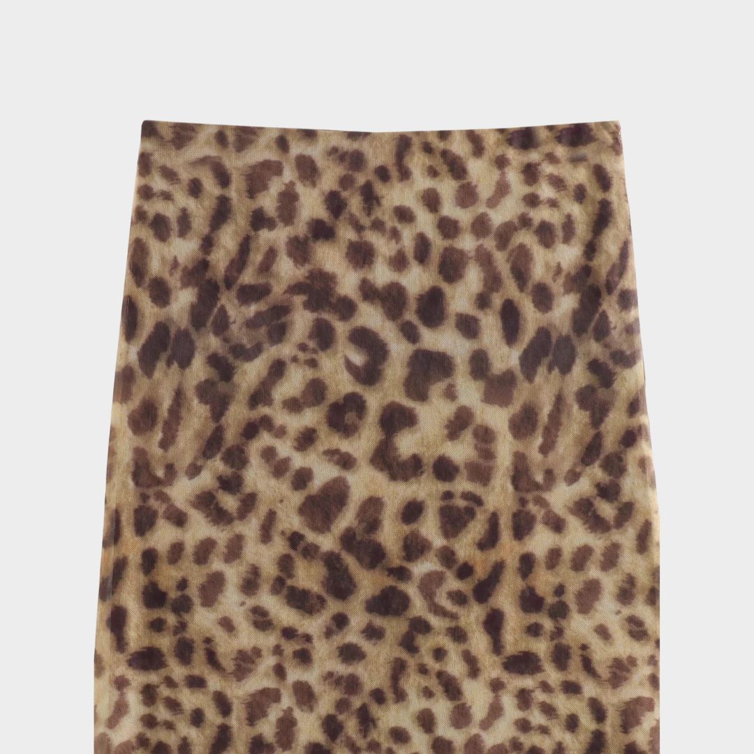 Leopardmönstrad tyllkjol i midilängd med hög midja