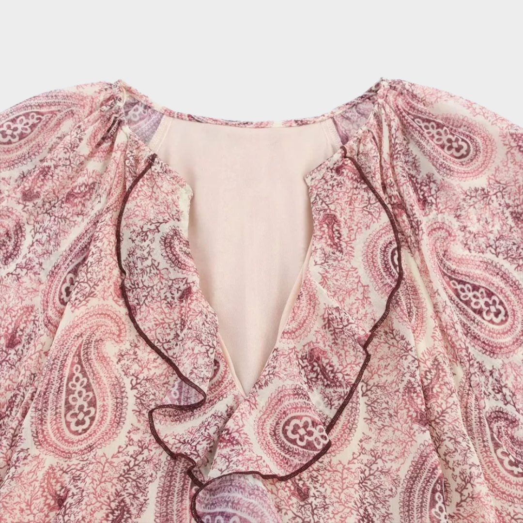 Lång paisleymönstrad klänning med volymärmar och lagerdetalje