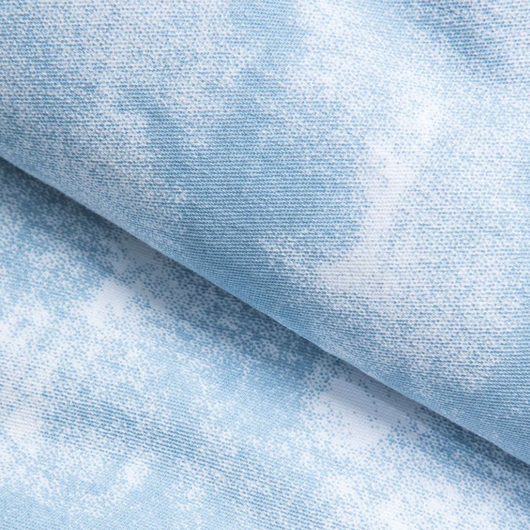 Ljusblå Kort jacka i blåvit batikmönstrad twill med krage och bröstfickor i strukturerad passform för dam