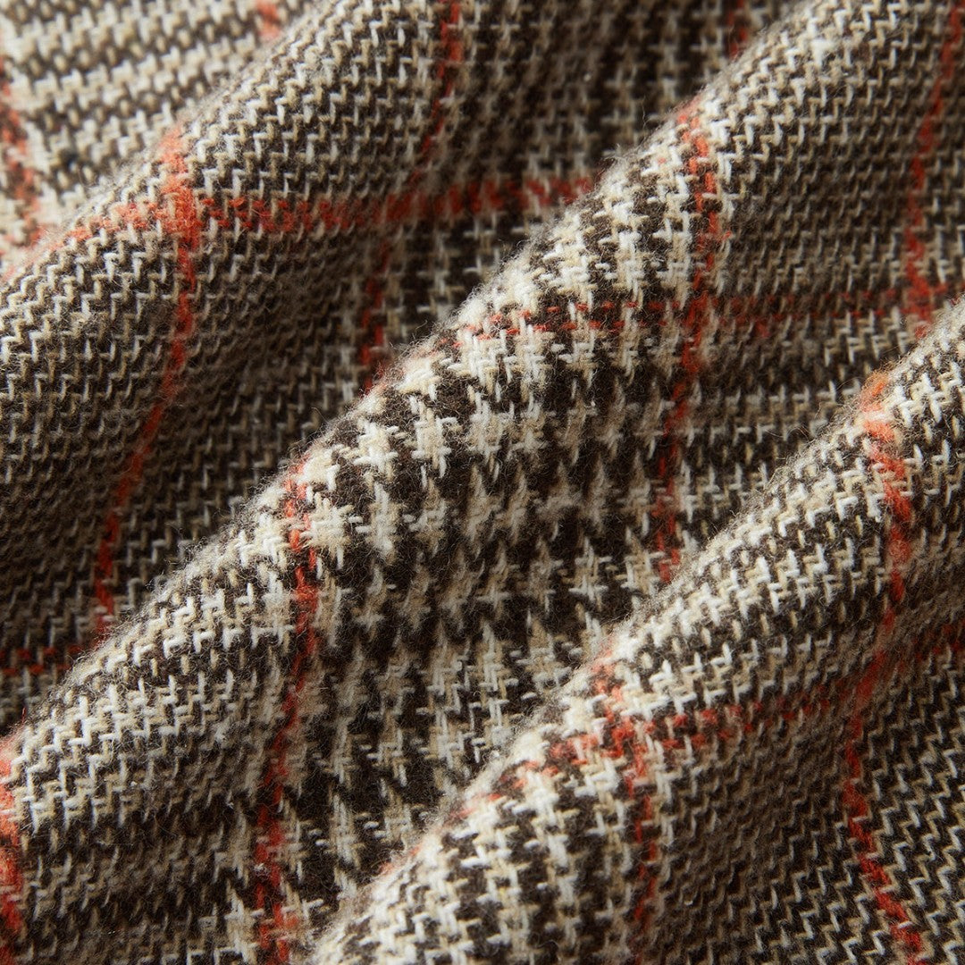 Rutiga vida byxor i vävt tyg med bälte och hög midja