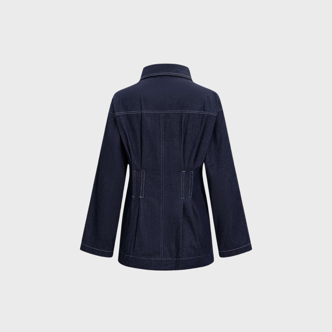 Jeansjacka med fickor och markerad midja