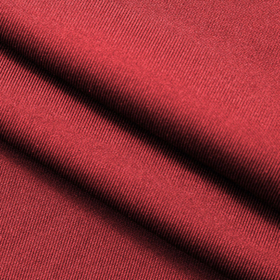 Lång figurnära jerseyklänning med rund hals och stretchig passform för vardagsbruk