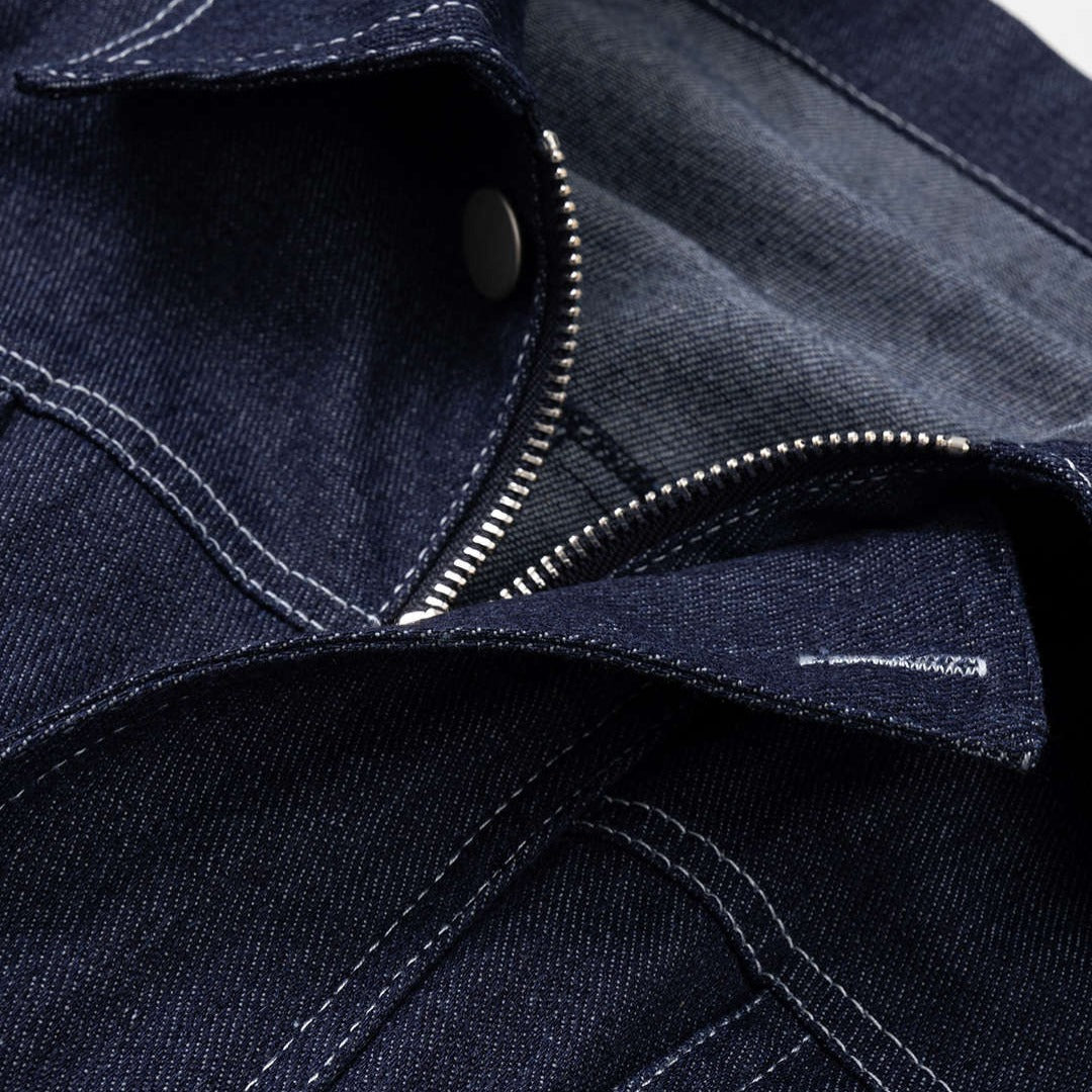 Jeansjacka med fickor och markerad midja