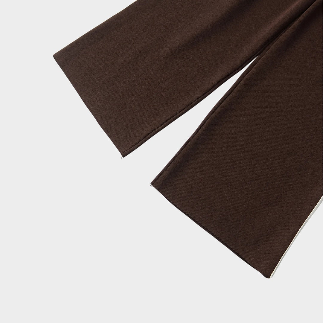 Elegant brun tjock tracksuit med zip hoodie och raka byxor