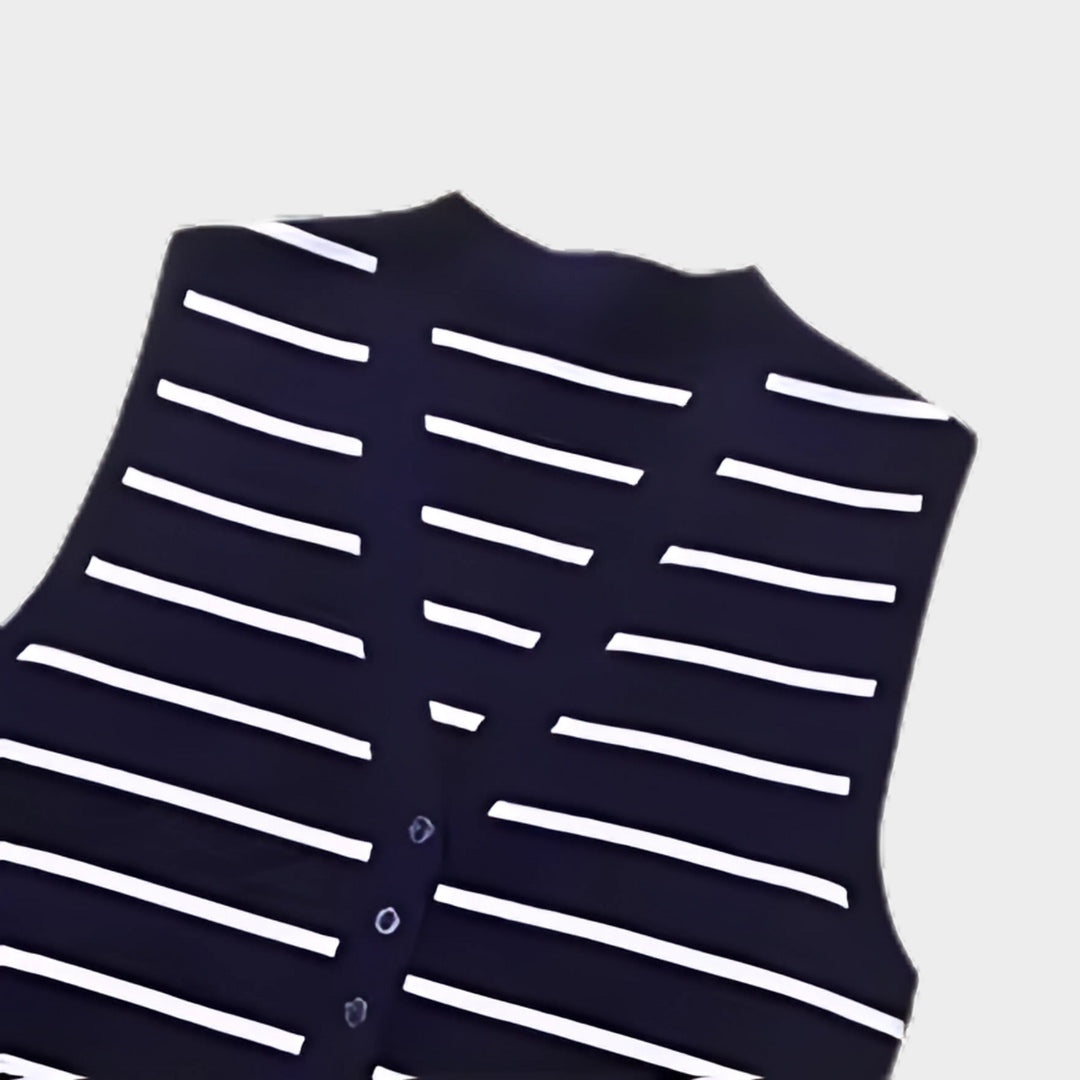 Stickad väst med ränder och asymmetrisk fåll