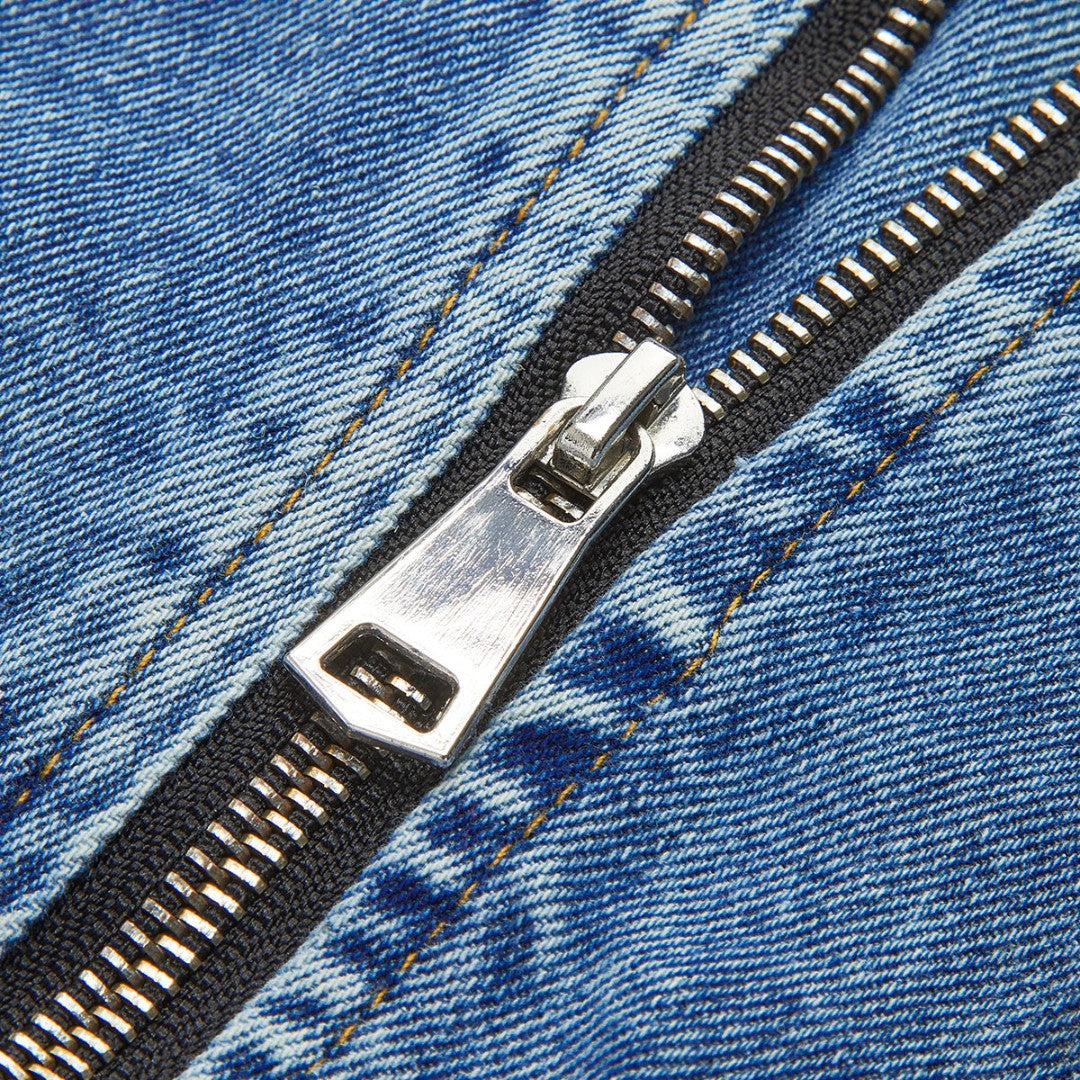 Kort stickad jacka med deniminsats och vida ärmar