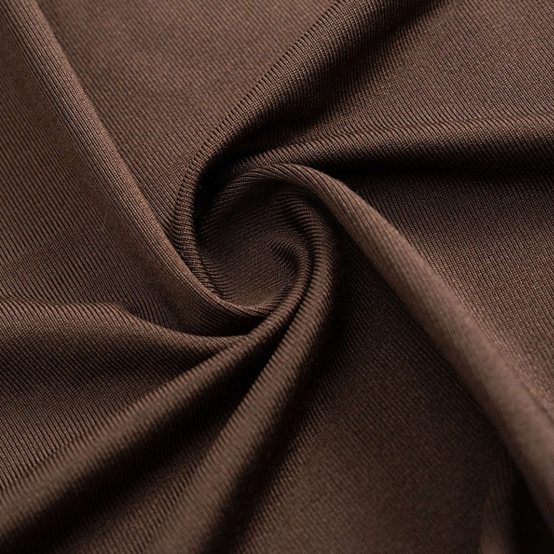 Brun asymmetrisk midiklänning i spets och jersey med axelbandslös överdel och draperad kjol