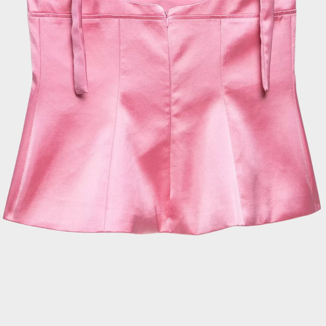 Satintopp med knytbara axelband och kort skärning