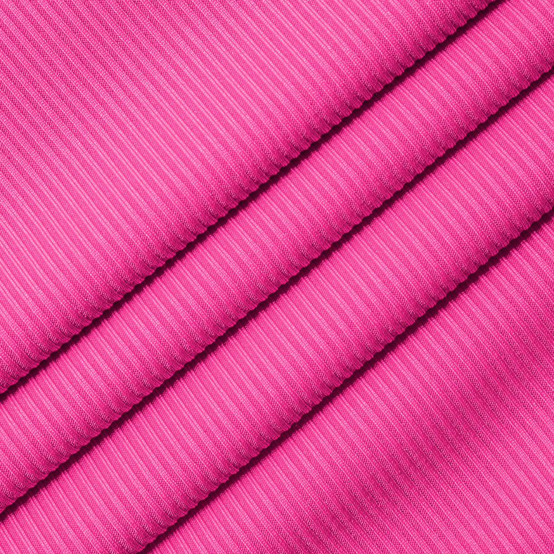 Ribbstickad ärmlös midiklänning med kroppsnära passform rund halsringning och mjuk bomullskänsla