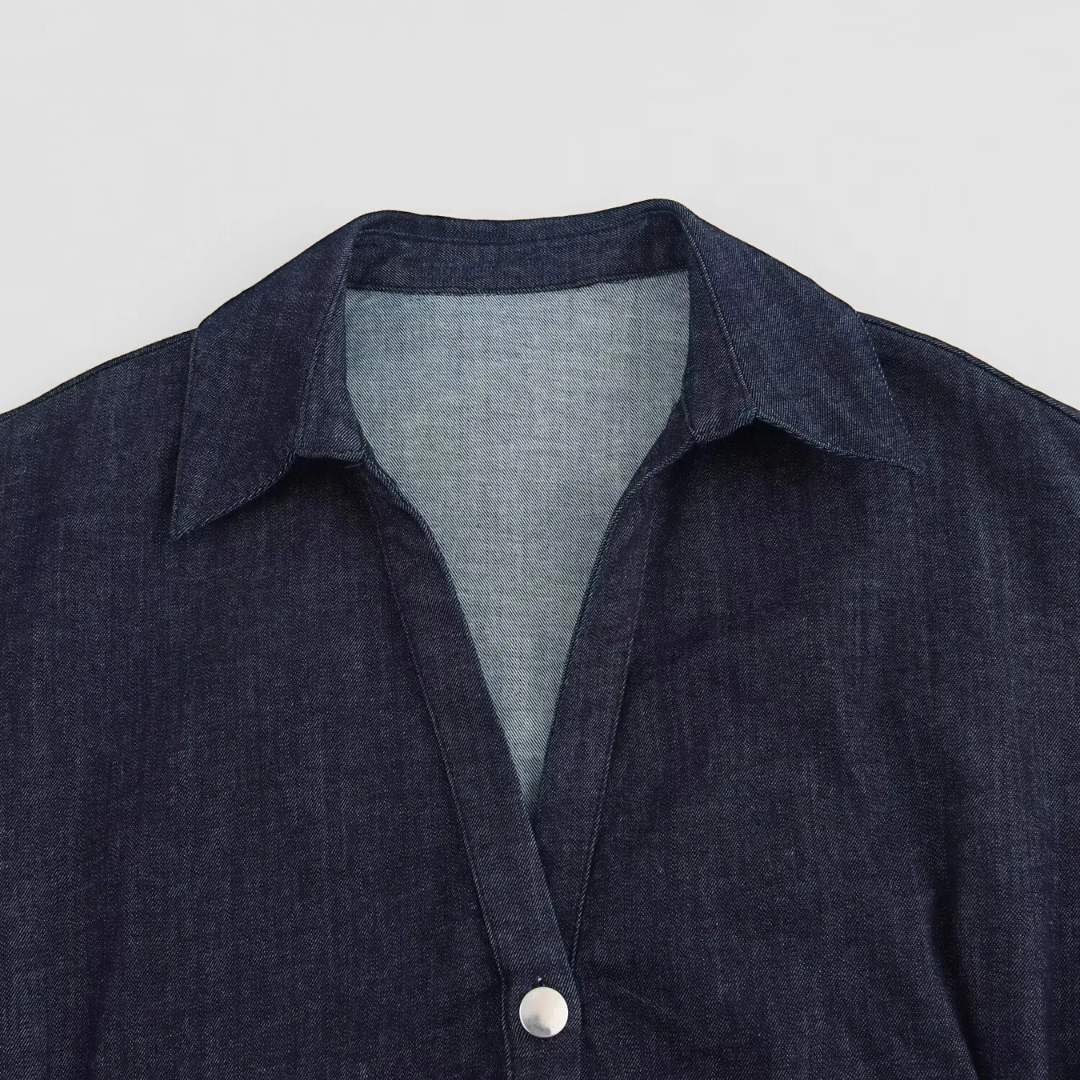 Midiklänning i denim med krage och hel knäppning