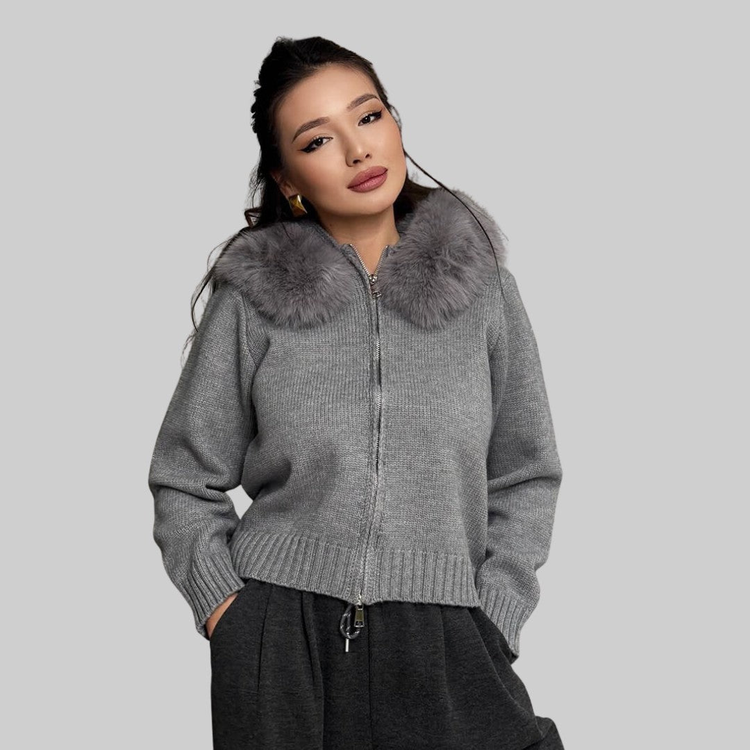 Stickad Jacka med Avtagbar Fuskpälskant och Dragkedja