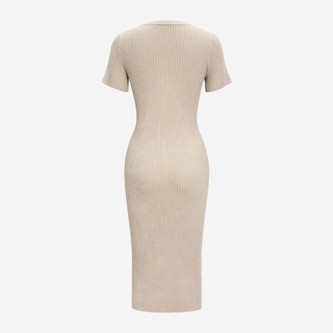 Stickad Asymmetrisk Klänning Med Midjaknappar Kort Ärmar