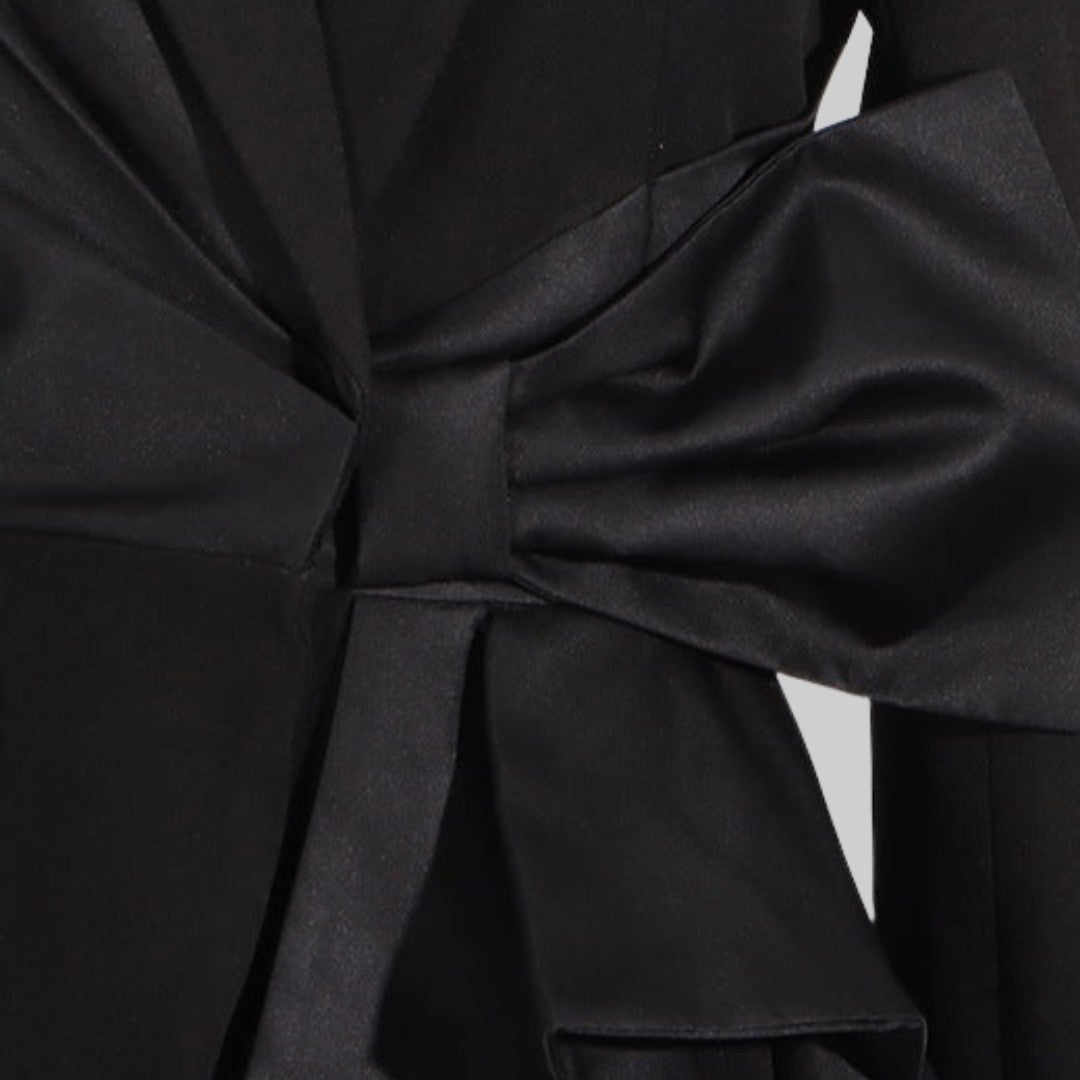 Svart Skräddarsydd Blazer med Stor Rosett och Utskuren Rygg