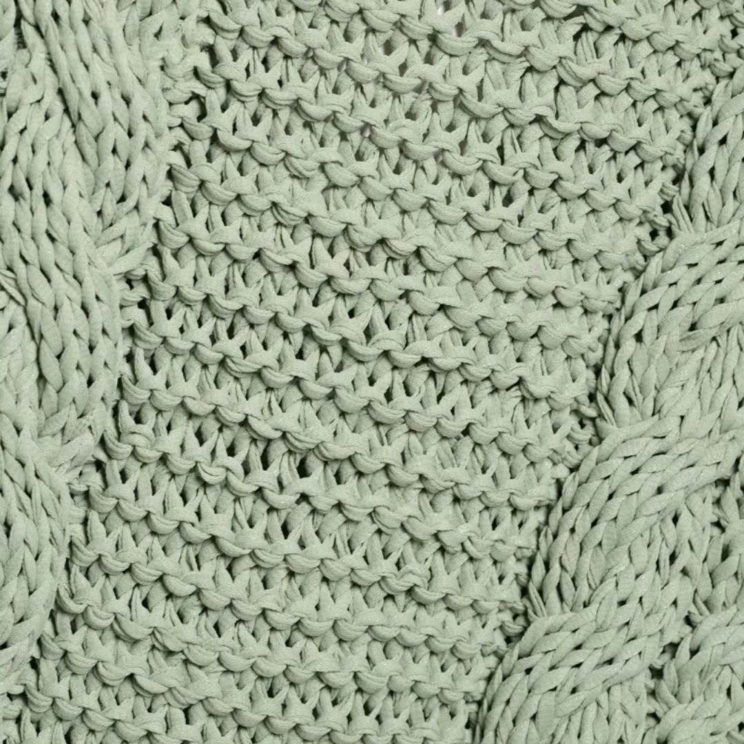 Ljusgrön kabelstickad tröja med blomknappar
