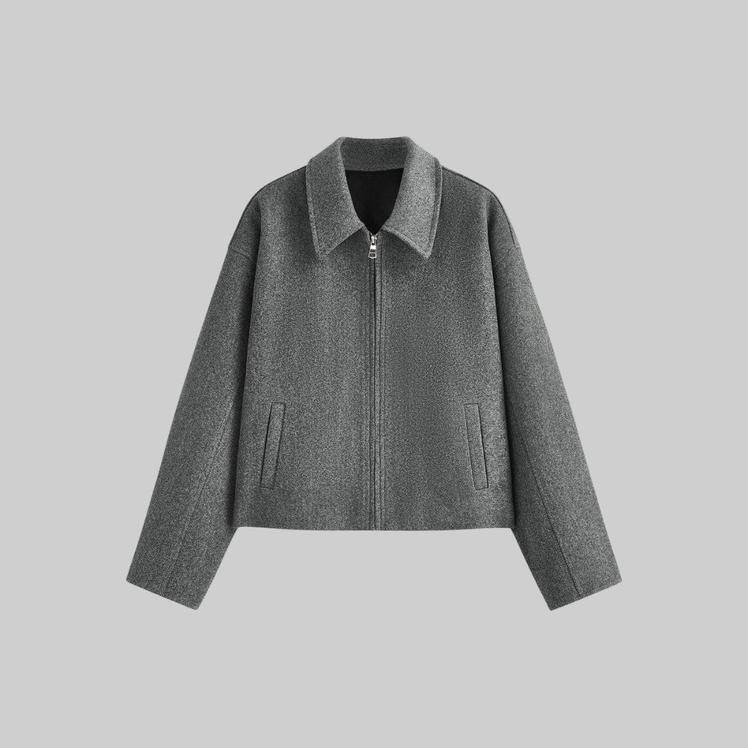 Kort jacka i ullblandning med dragkedja och klassisk krage