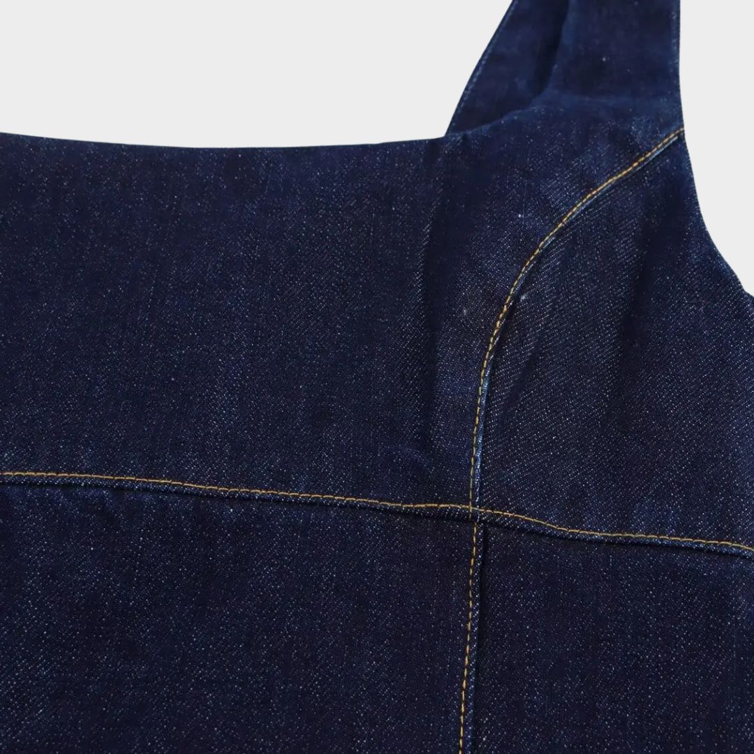 Elegant miniklänning med fyrkantig ringning i denimlook