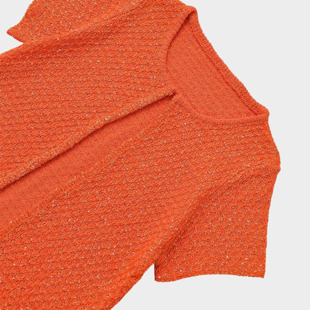 Orange stickad kofta med kort ärm paljettdetaljer och dekorativ knapp