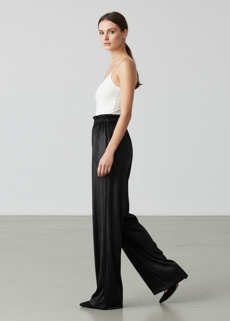 Vida vardagsbyxor i glansig sammetslook