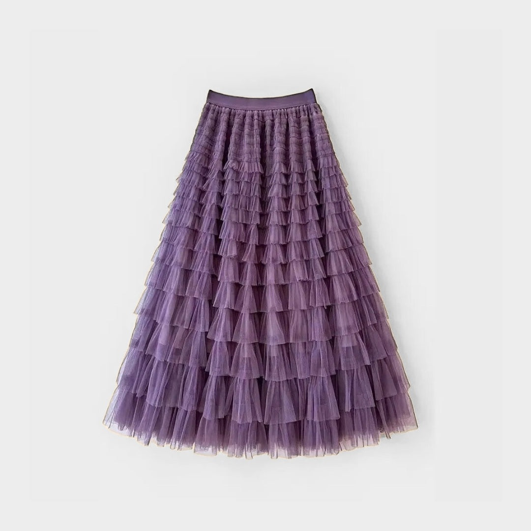 Kjol i mesh med plisserade lager naturlig midja och avslappnad passform