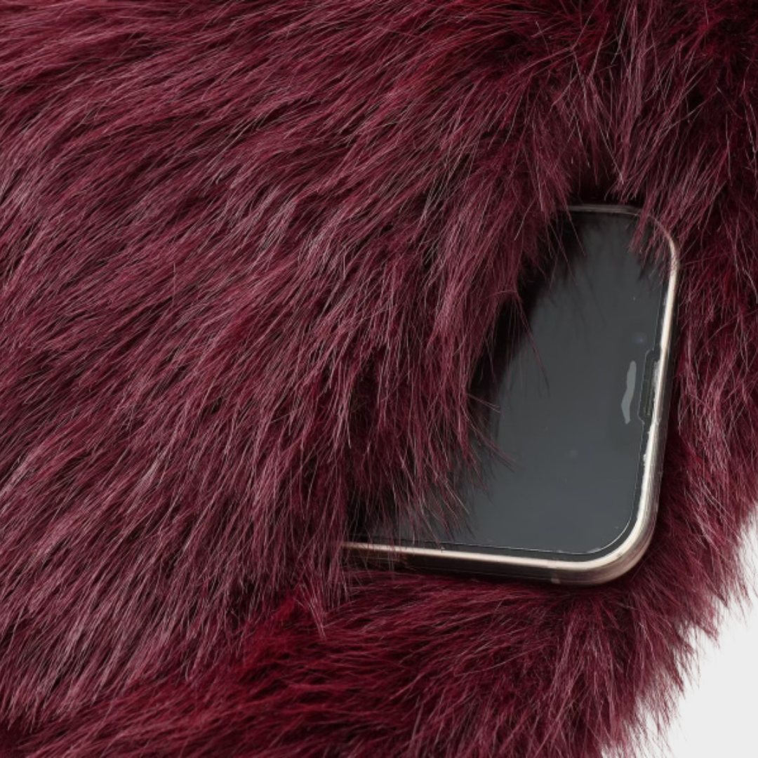 Kort Jacka i fuskpäls med rund hals och knäppning