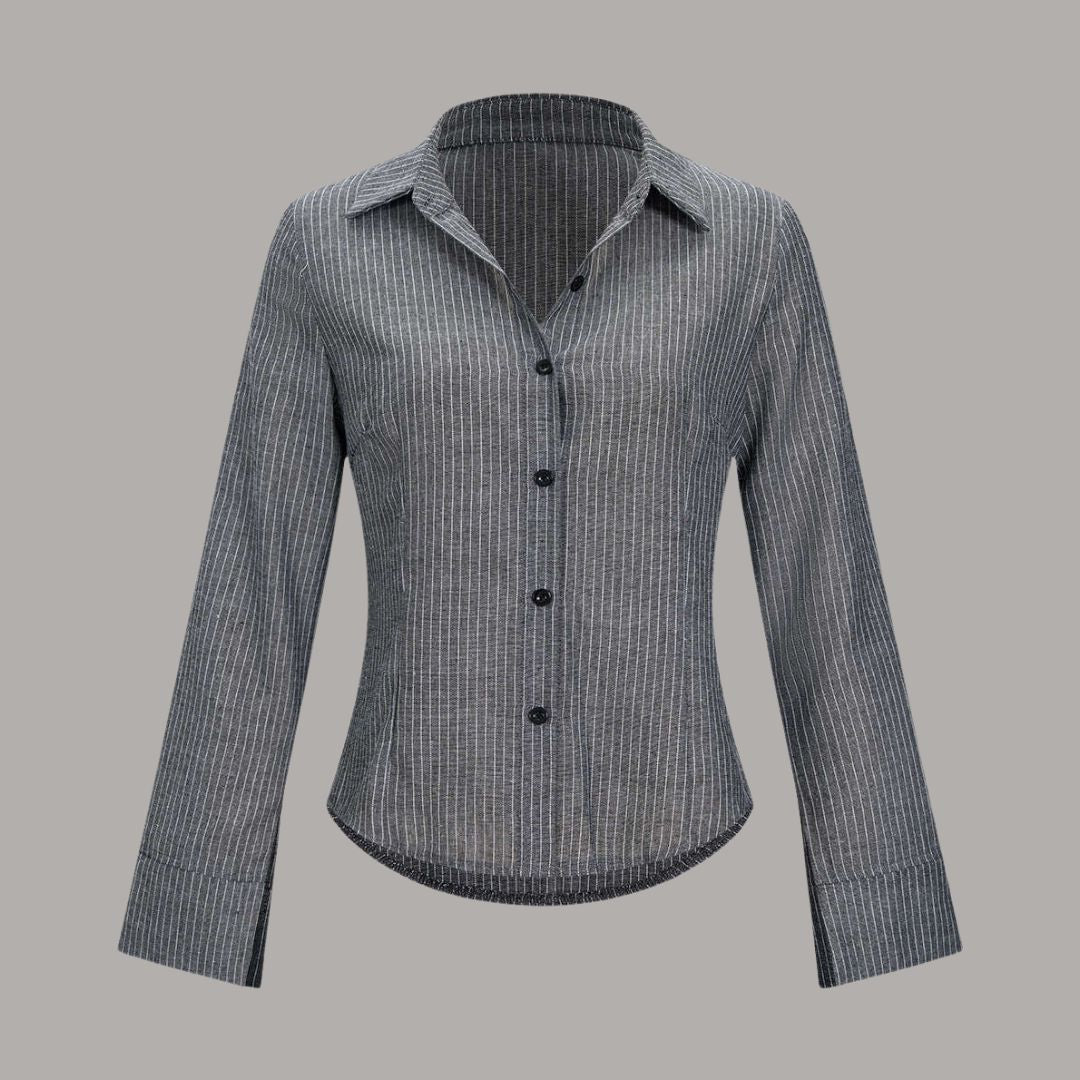 Grå figursydd skjorta med kritstrecksrandigt mönster och utsvängda ärmslut i stretchfri bomullslook