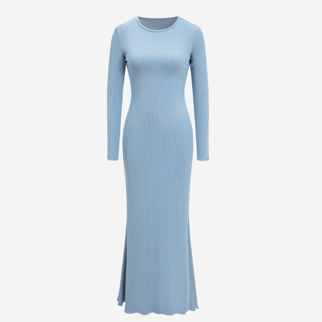 Ljusblå ribbad långärmad maxiklänning med figurnära passform och rund halsringning