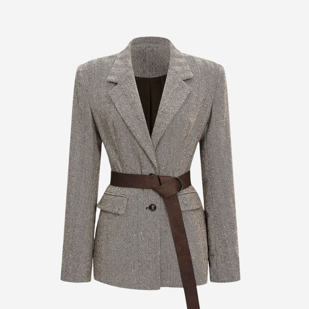 Brun skräddarsydd tweedkavaj med skärp och markerad midja för en tidlös kontorsstil