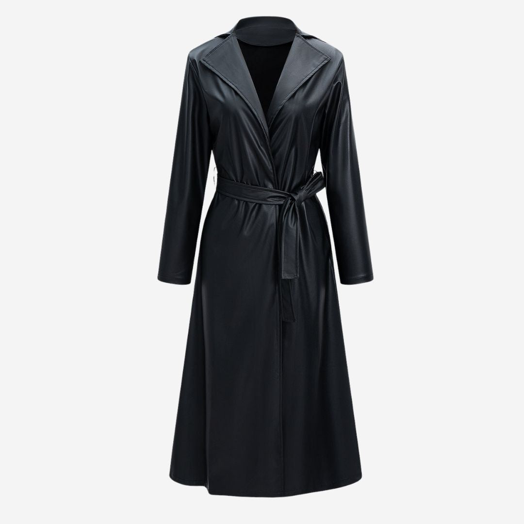 Svart lång trenchkappa i fusk­läder med skärp och klassisk krage för dam