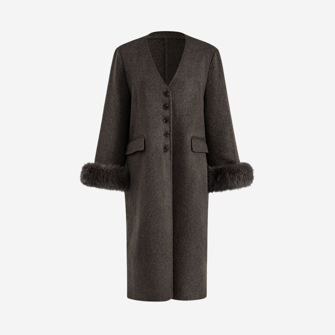Mörkbrun lång ullkappa med avtagbar halsduk och fuskpälskantade ärmar