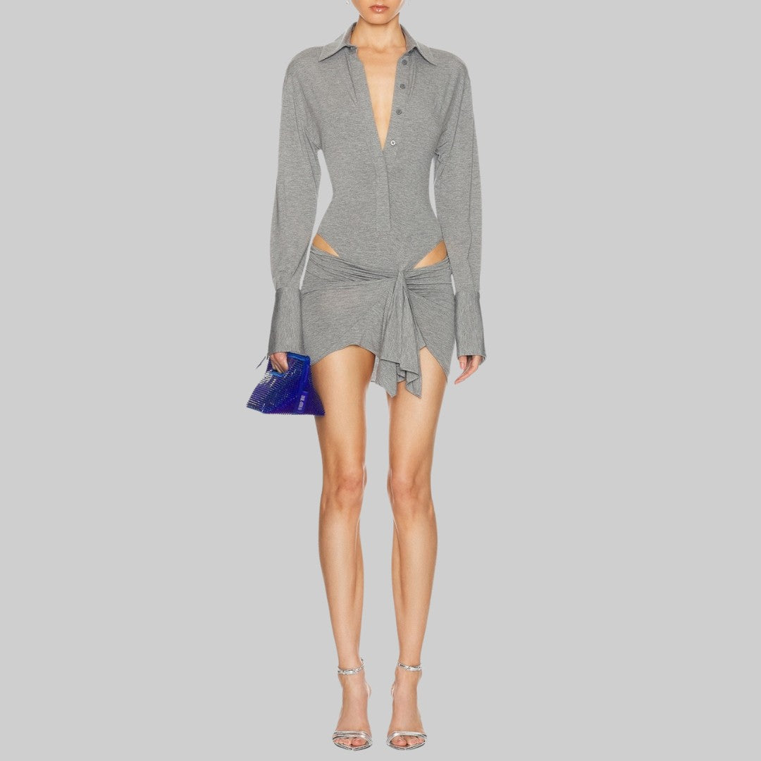 Grå skjortklänning med skjortkrage och draperad knutdetalj