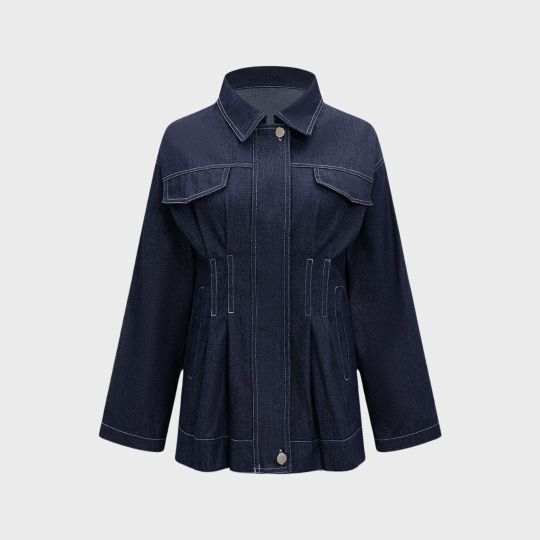 Jeansjacka med fickor och markerad midja