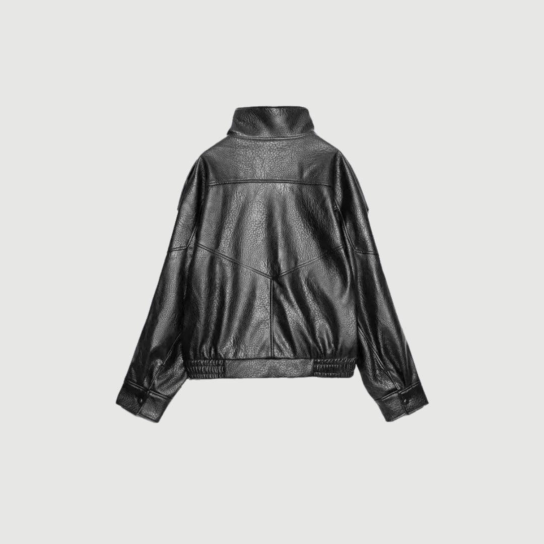 Svart pull-over jacka i fuskläder med ståkrage och asymmetrisk knäppning