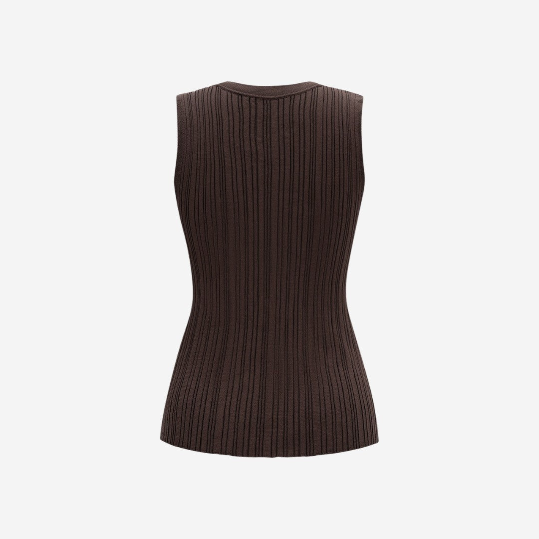 Brun ribbad trikåtopp med knappar och rund halsringning