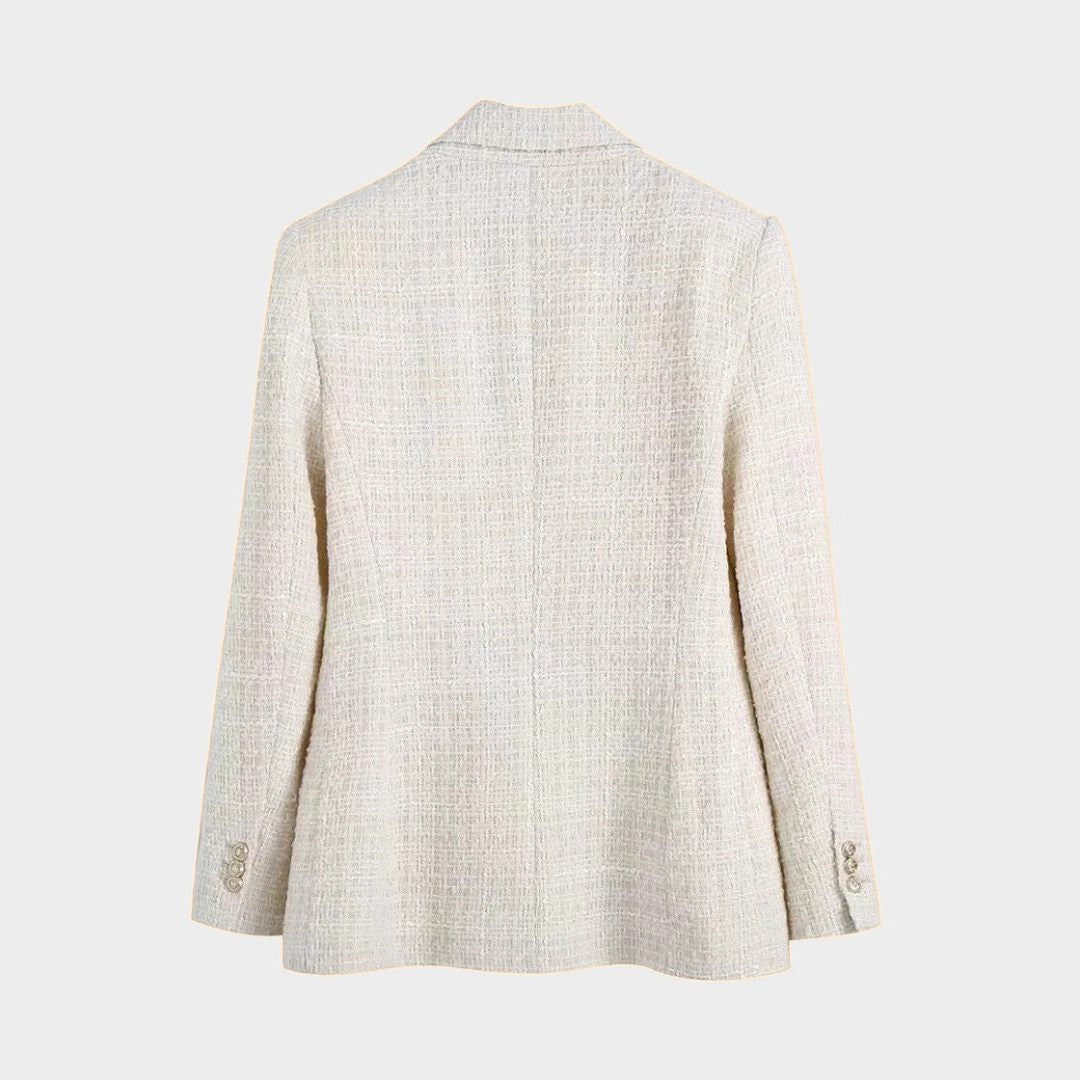 Krämvit Kavaj med kavajkrage dubbelknäppt front och ficklock