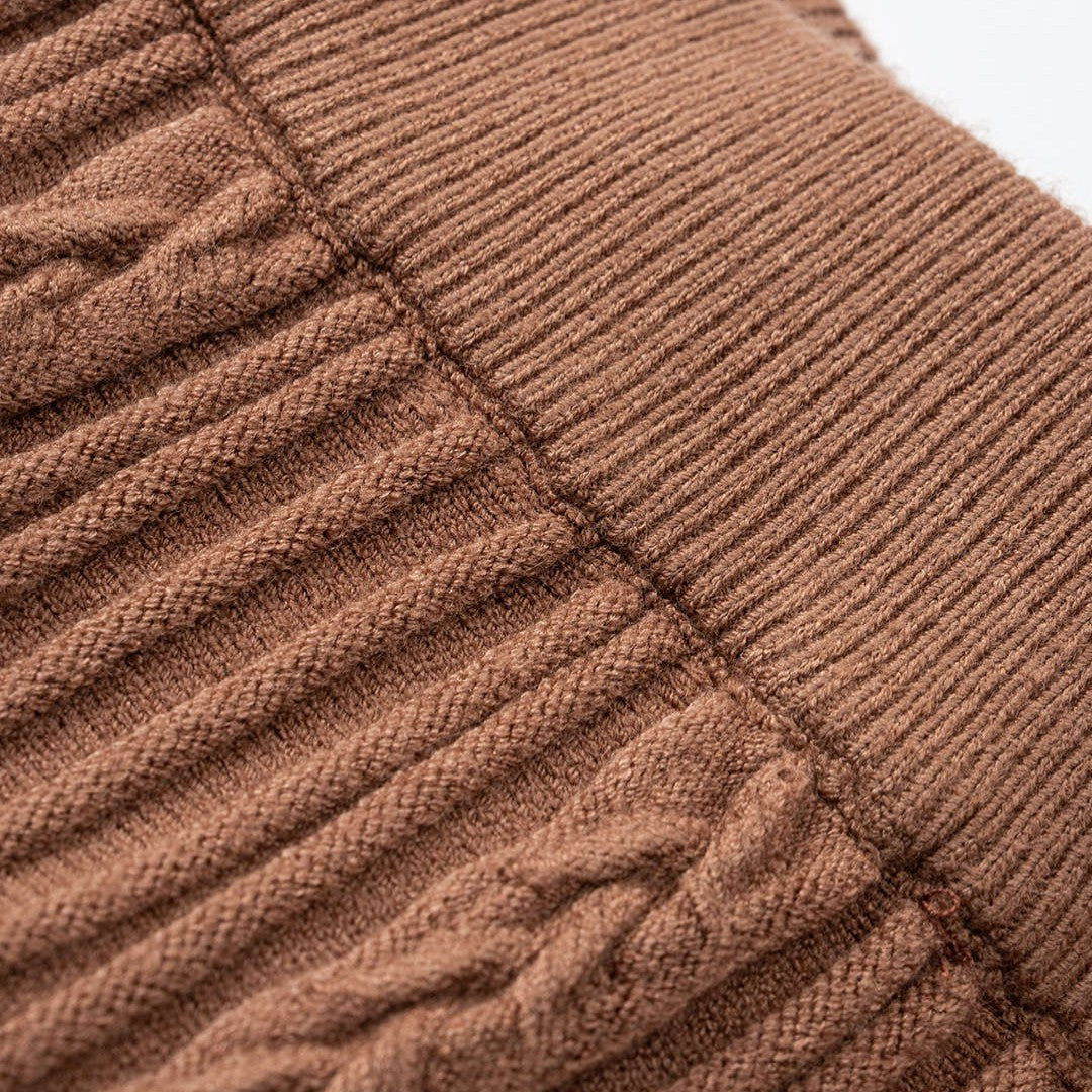 Flätstickad A-linjeformad midikjol i ribbad trikå med låg stretch