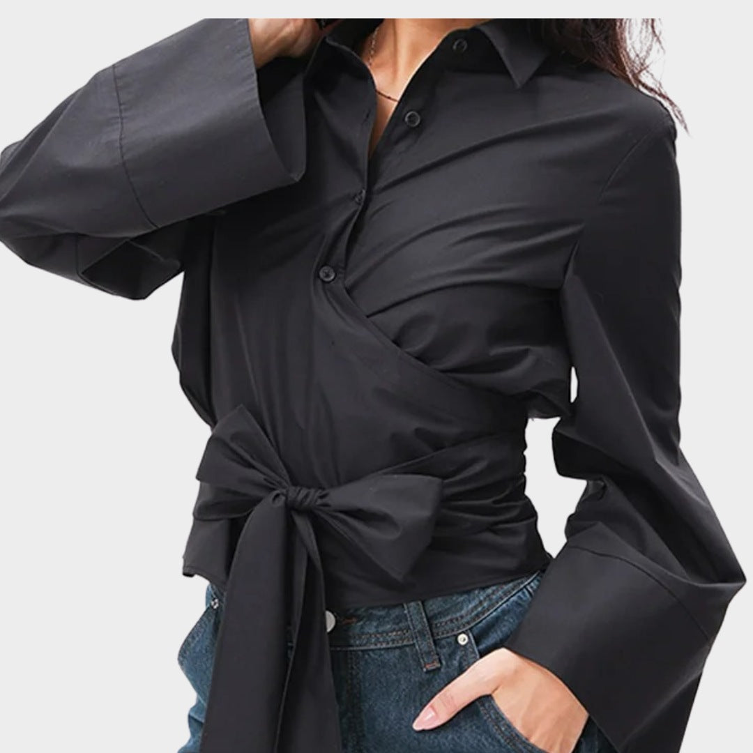 Omslagsblus med V-ringning och vida ärmar