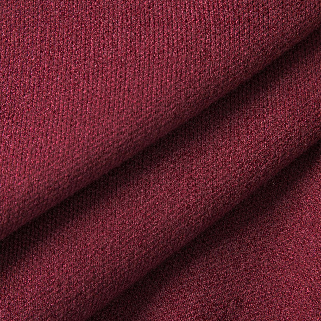 Vinröd stickad kofta med knappslå och ficklock