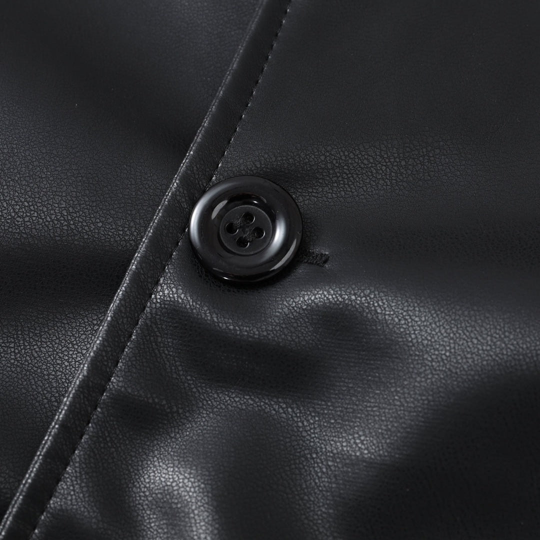 Svart oversize kavaj i imitation läder med knappstängning