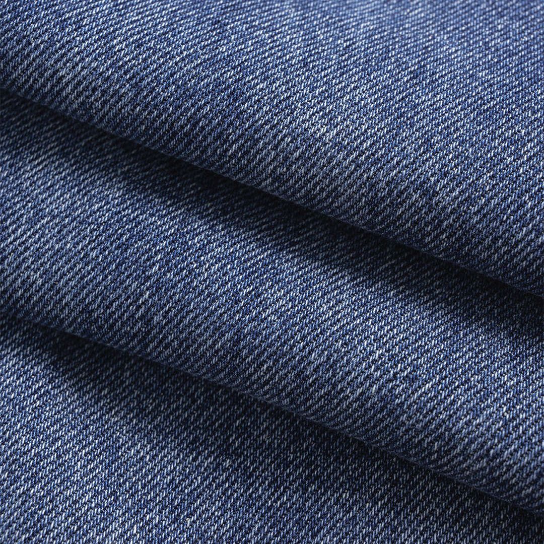 Blå raka denimbyxor med dekorativt brunt skärp, ringdetalj och avtagbar scarf detaljer