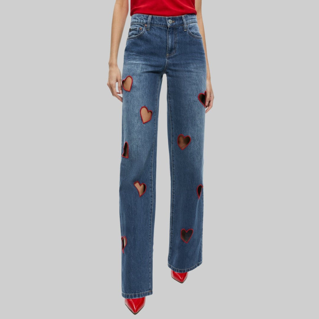 Blå Denimjeans med Hjärtformade Utskärningar och Kontrasterande Röd Kant