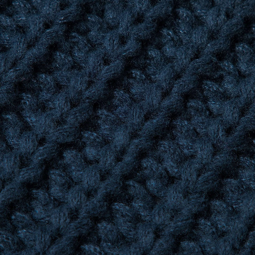 Chunky stickad kofta med stora knappar och påsydda fickor